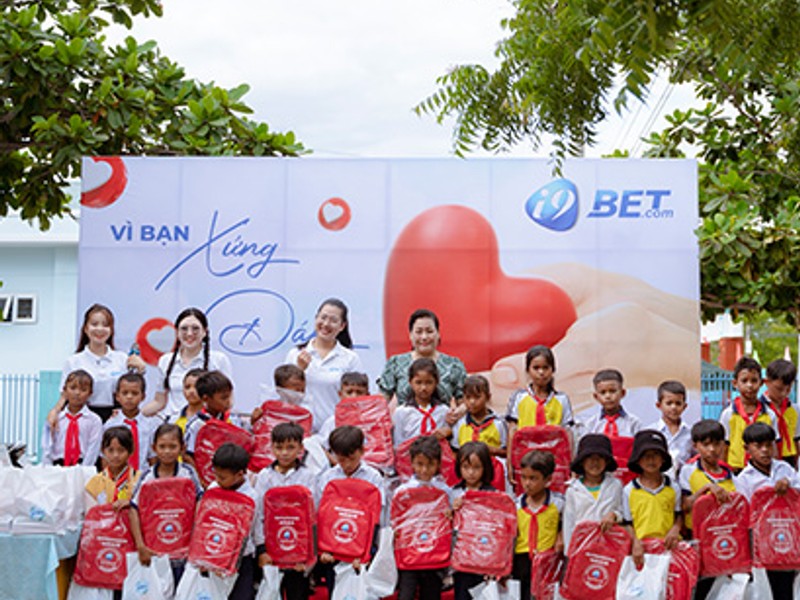 Hình ảnh thể hiện việc bảo vệ trẻ vị thành niên khỏi cờ bạc trực tuyến